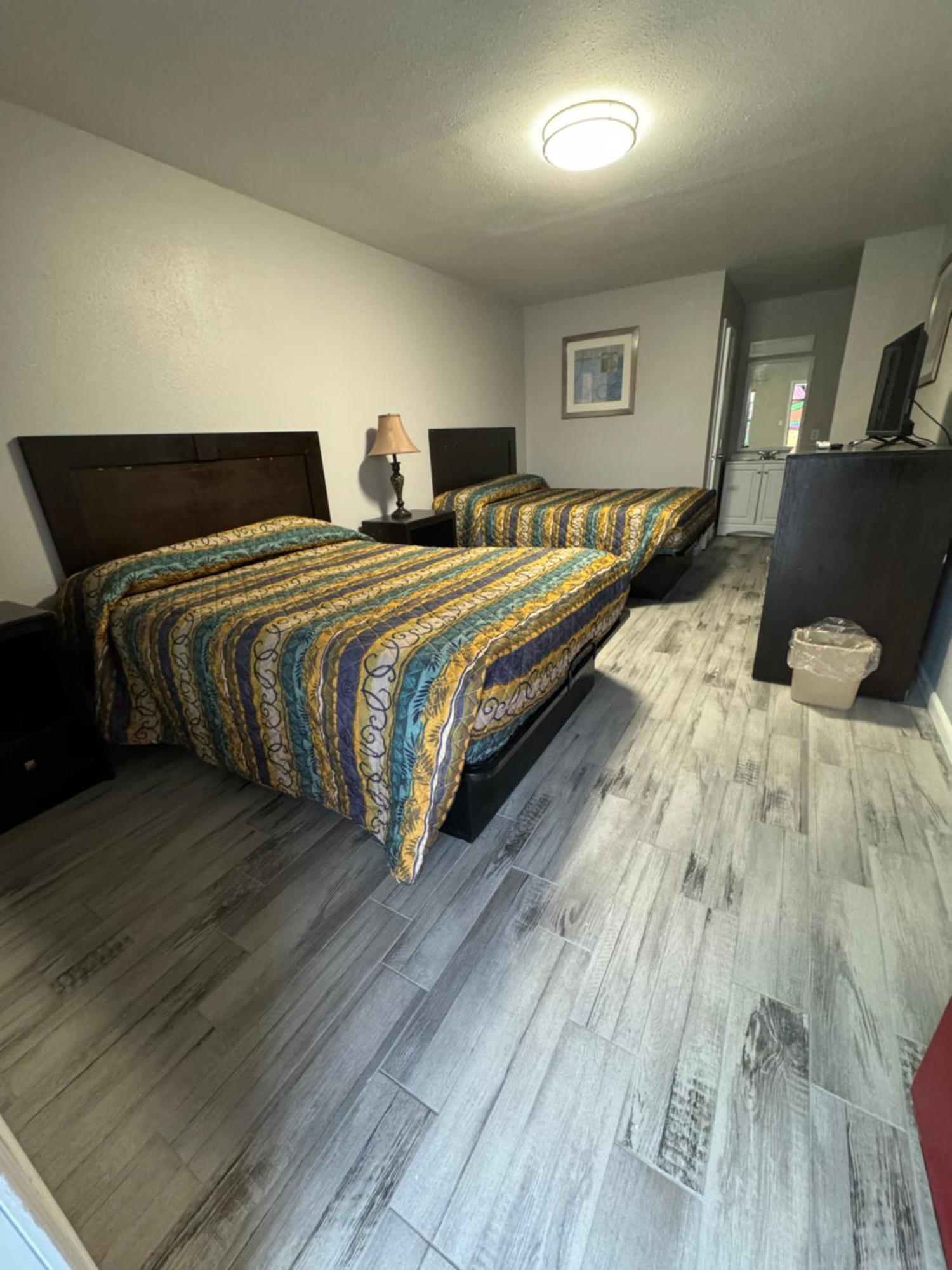 Cook's Motel- Panama City Beach Hotel 4*